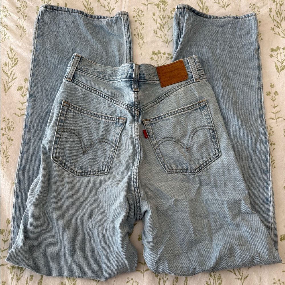 Levi’s High Loose Jeans